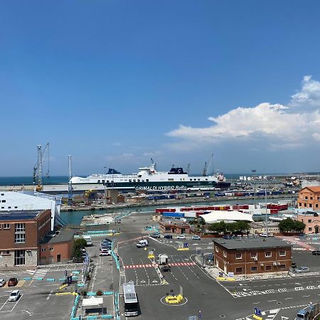 Appartamento Al Mercato ลีวอร์โน ภายนอก รูปภาพ